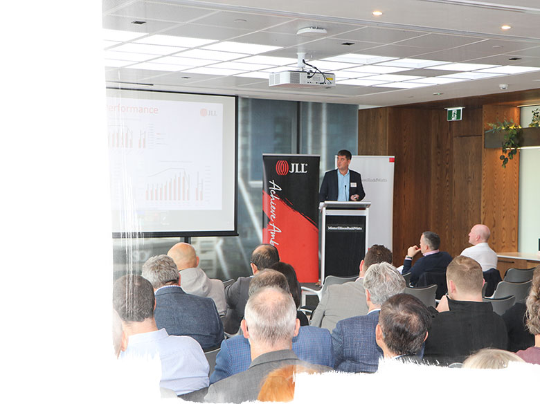 Attendees listening to the speaker at the 2021 New Zealand Hotel Investment Forum