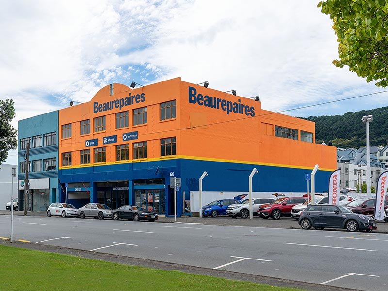 Commercial block with versatile development opportunities